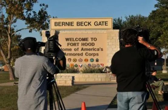 美国女兵惨死军营,“所有同事都性侵我”,官方称其自杀