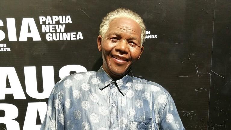 曼德拉放弃核武器,曼德拉宁可卑微如尘土