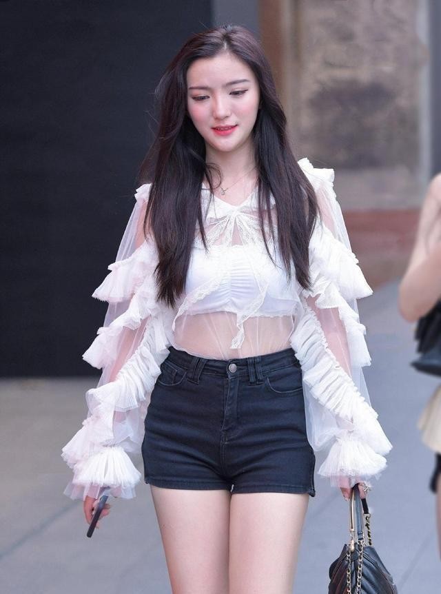 裤型的搭配技巧,蓝直筒裤搭配技巧