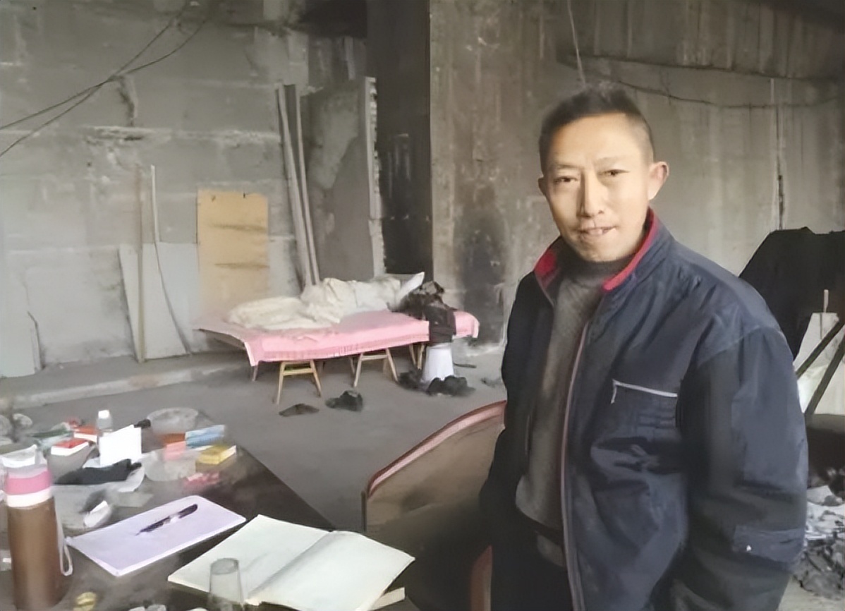 男子研究彩票三年,农村男子研究彩票多年连中500万