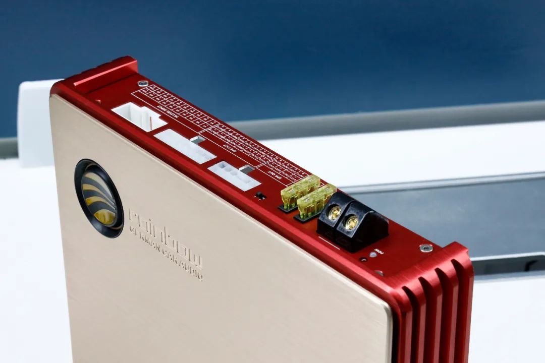 德国彩虹功放dsp一体,德国彩虹dsp12路功放