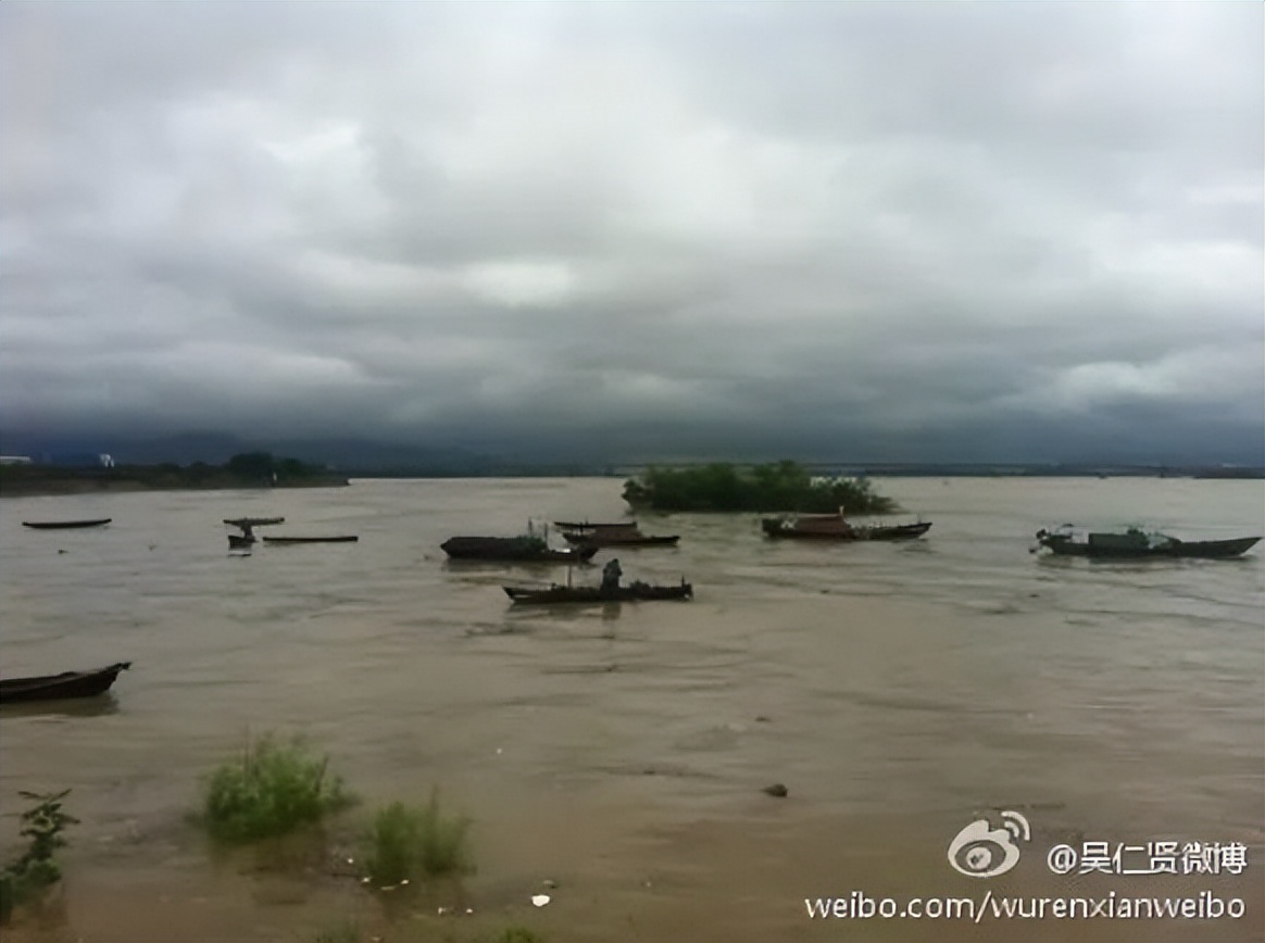 多幸运我有个我们,多幸运我还有我们