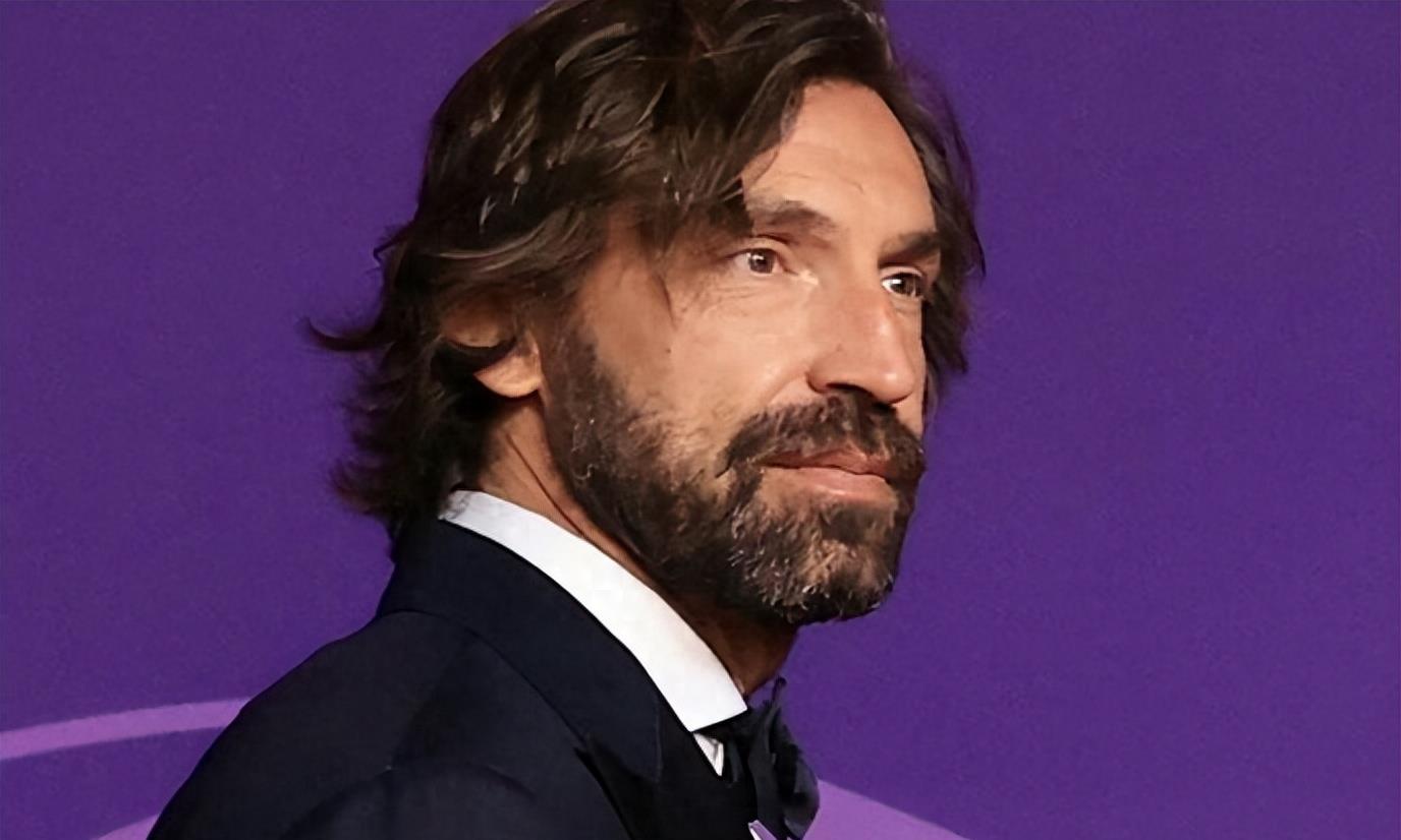 中场大师魔笛退役,魔笛和哈维谁的历史地位高