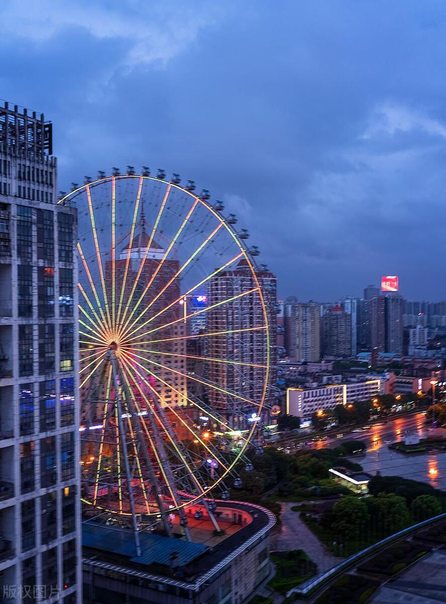 长沙最好玩的景点和最好吃的地方,长沙十大必去景点排名