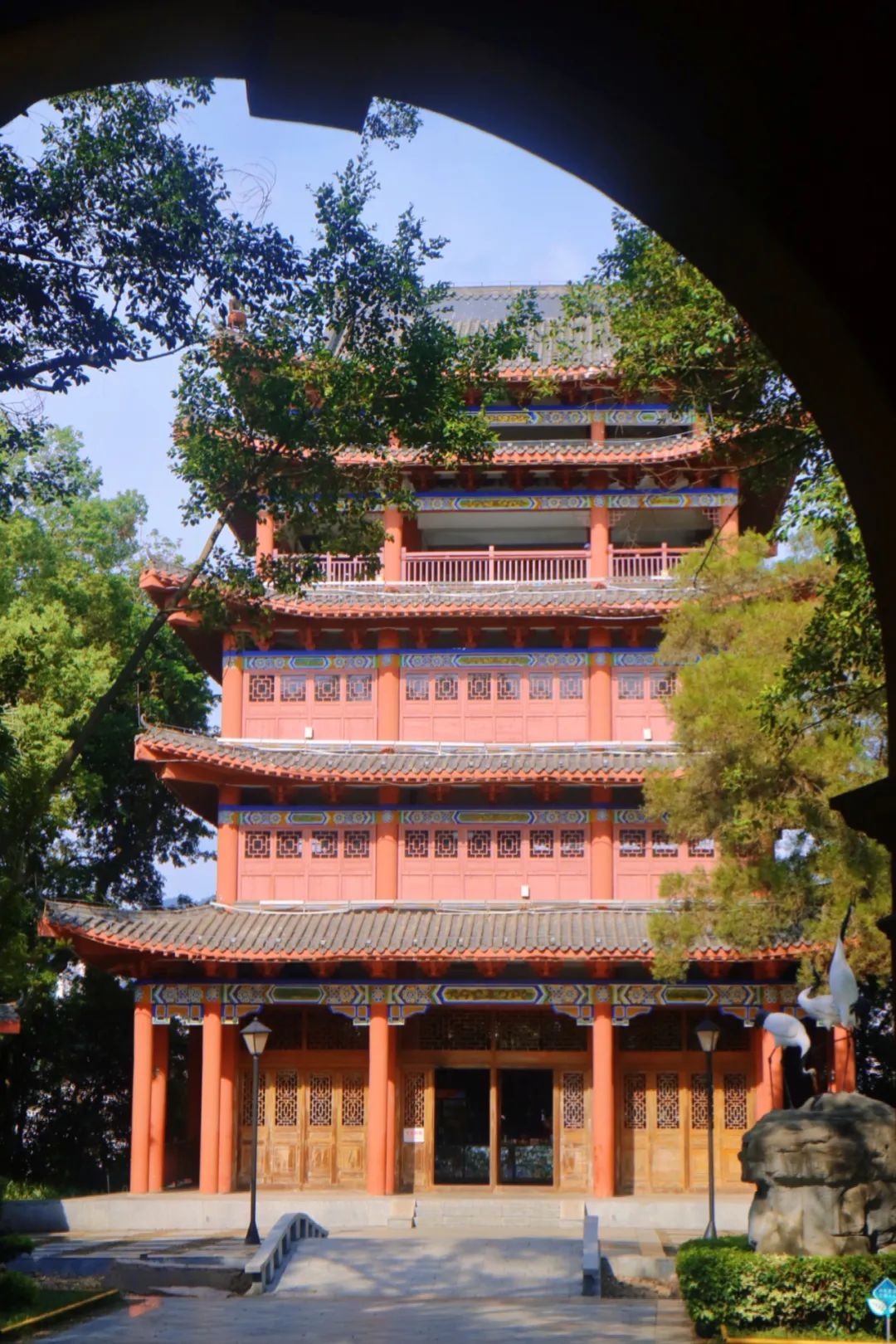 在这座岭南小城，喜欢广西和喜欢广东的都不会沉默