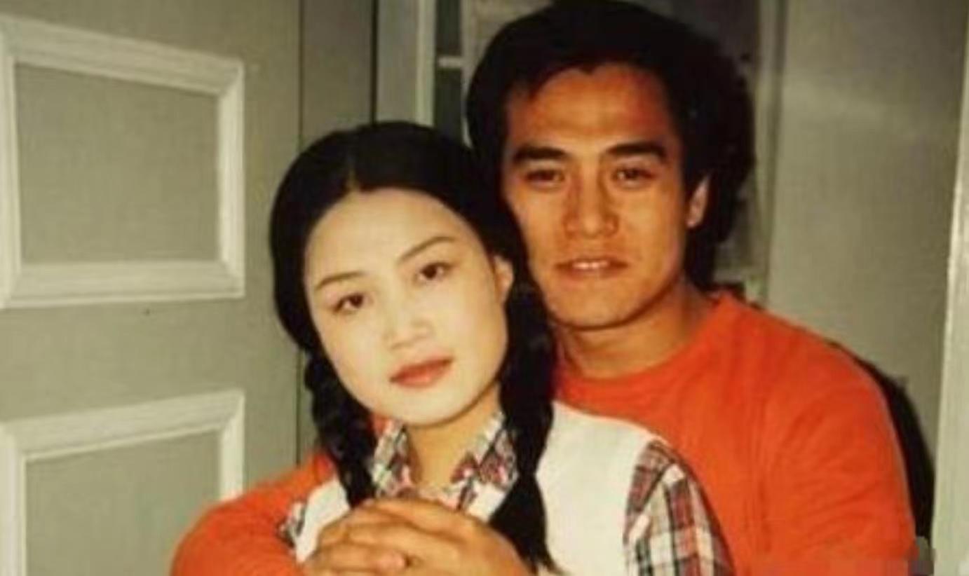 演员黑子母亲,演员黑子的父母