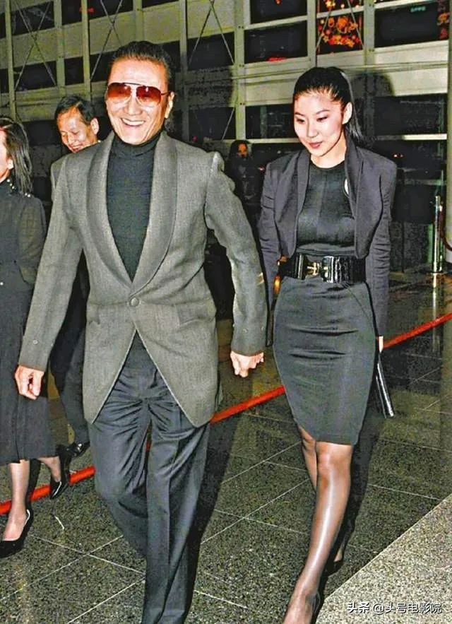 谢贤金像奖影帝,谢贤85岁高龄获影帝现场