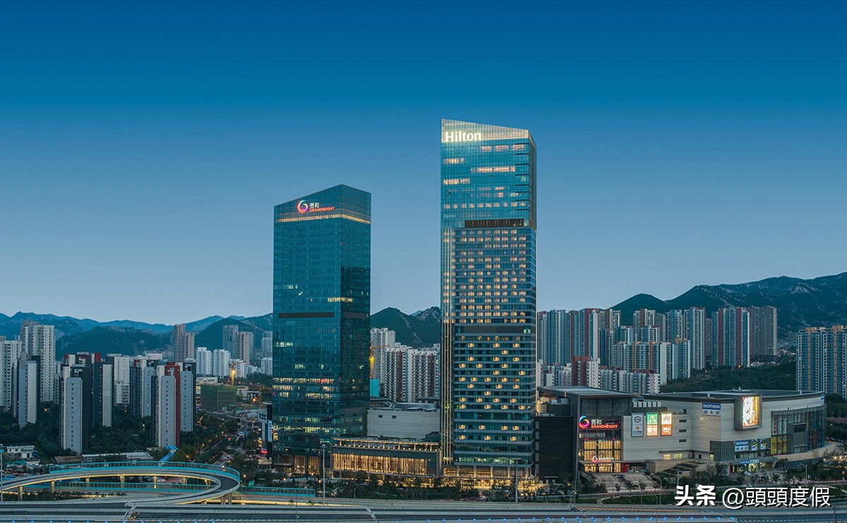 济南前十酒店,趵突泉一城山色半城湖