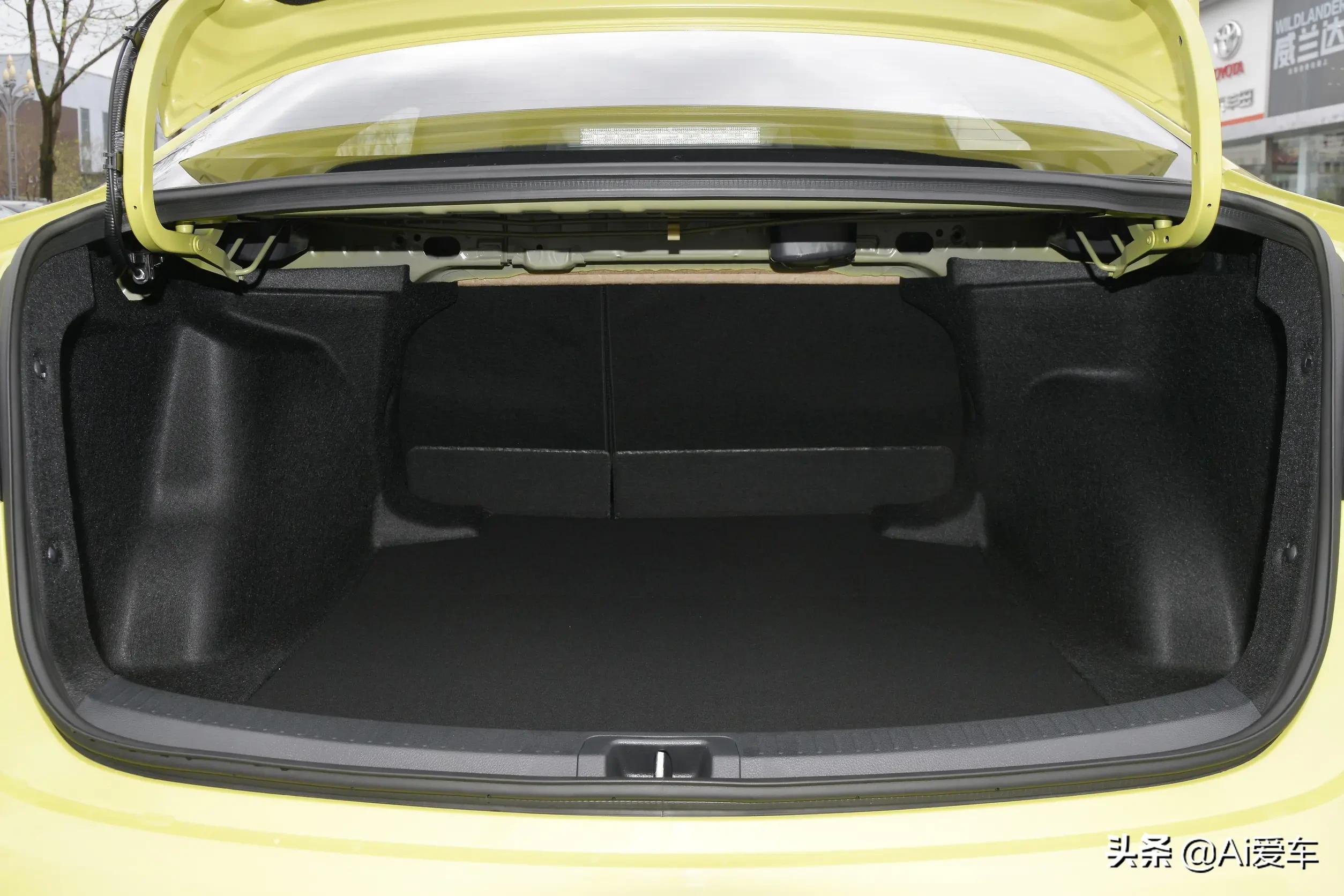 15万左右suv推荐丰田雷凌,穷人不要碰的三款车丰田雷凌