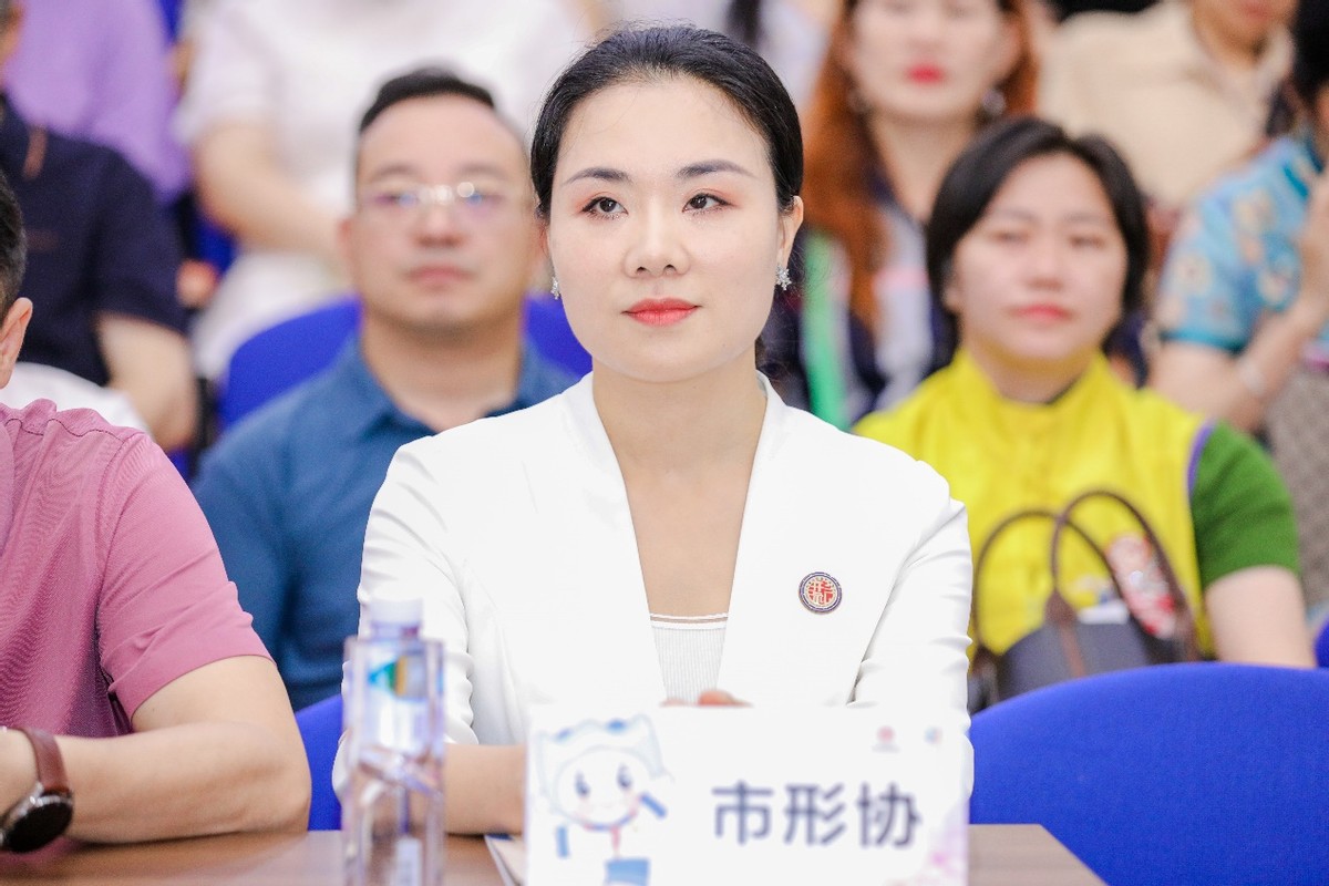 第三届文明礼仪小天使大赛,桂林文明礼仪比赛