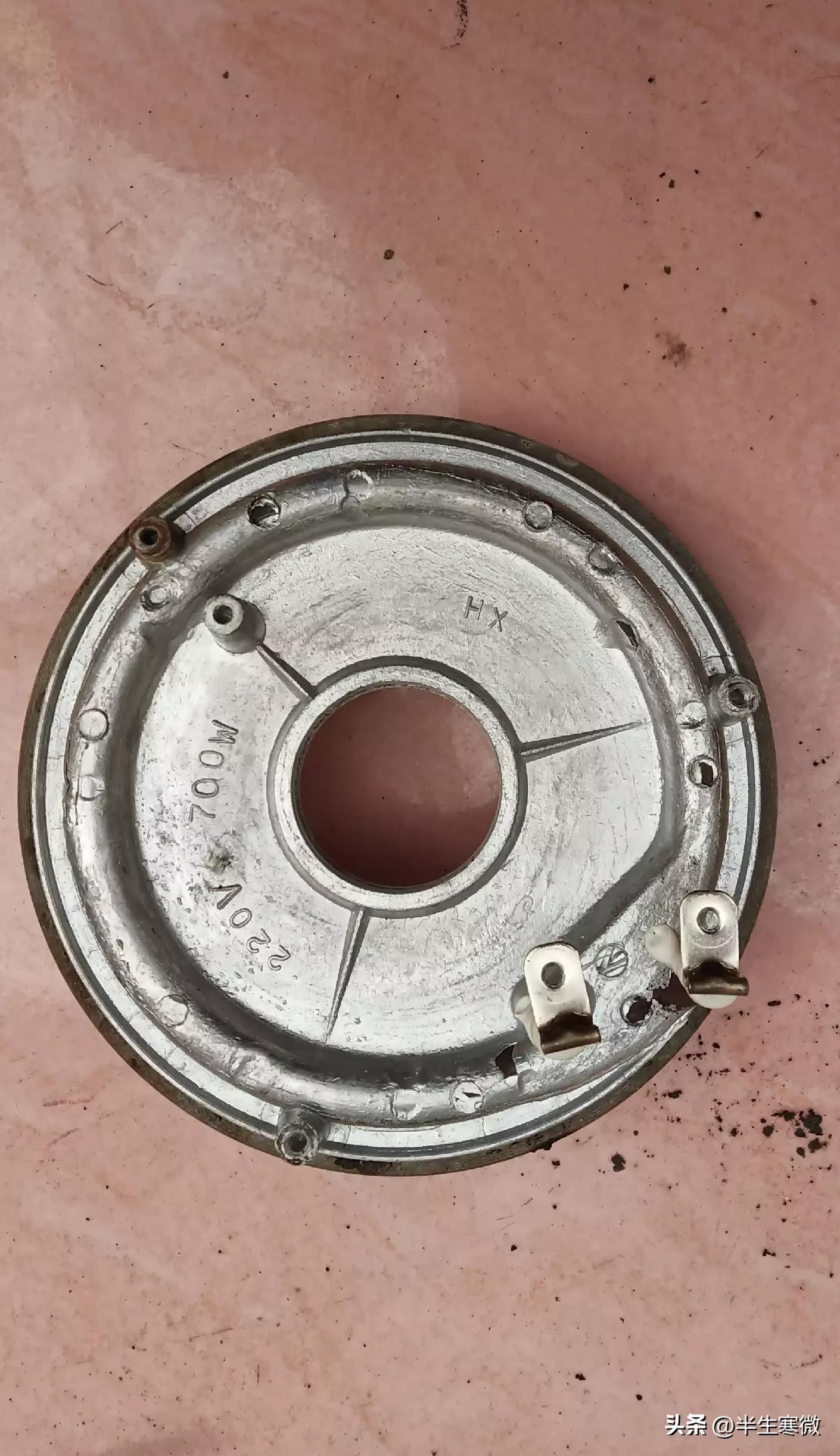 网购产品与实际对比,同样的产品网购比实体店便宜多少