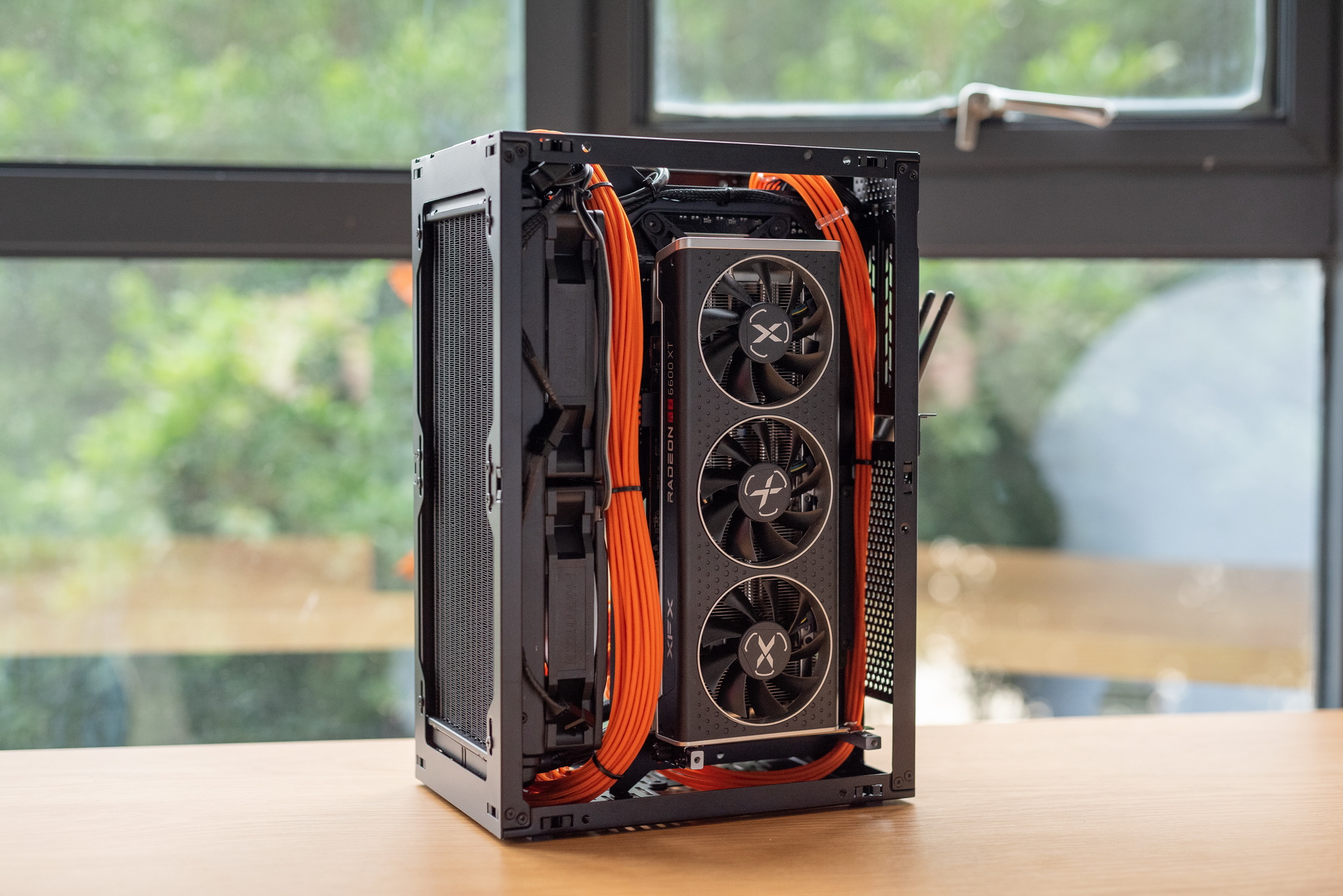 itx桌面配什么主机好,itx小钢炮主机测评