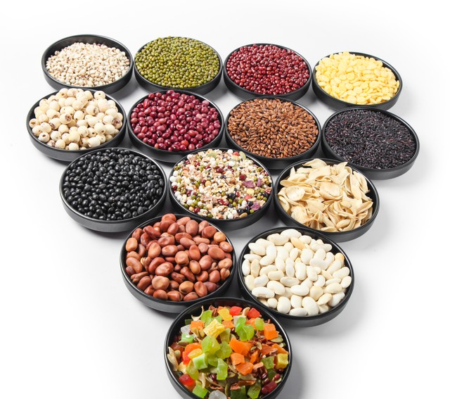 杂粮和杂粮哪个营养高,传统五谷杂粮的营养价值