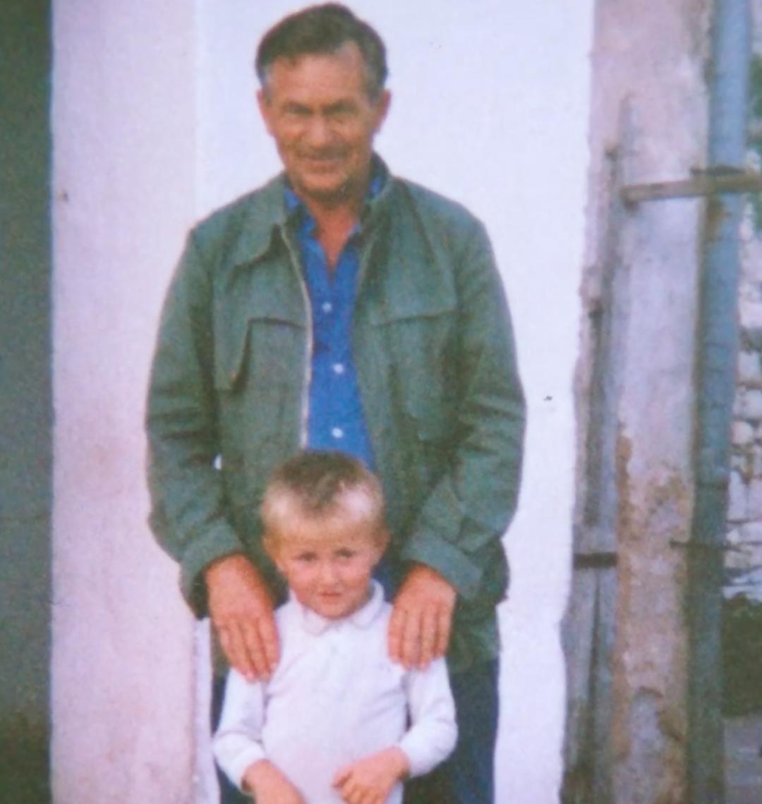 球迷爱C罗梅西，更多人爱莫德里奇