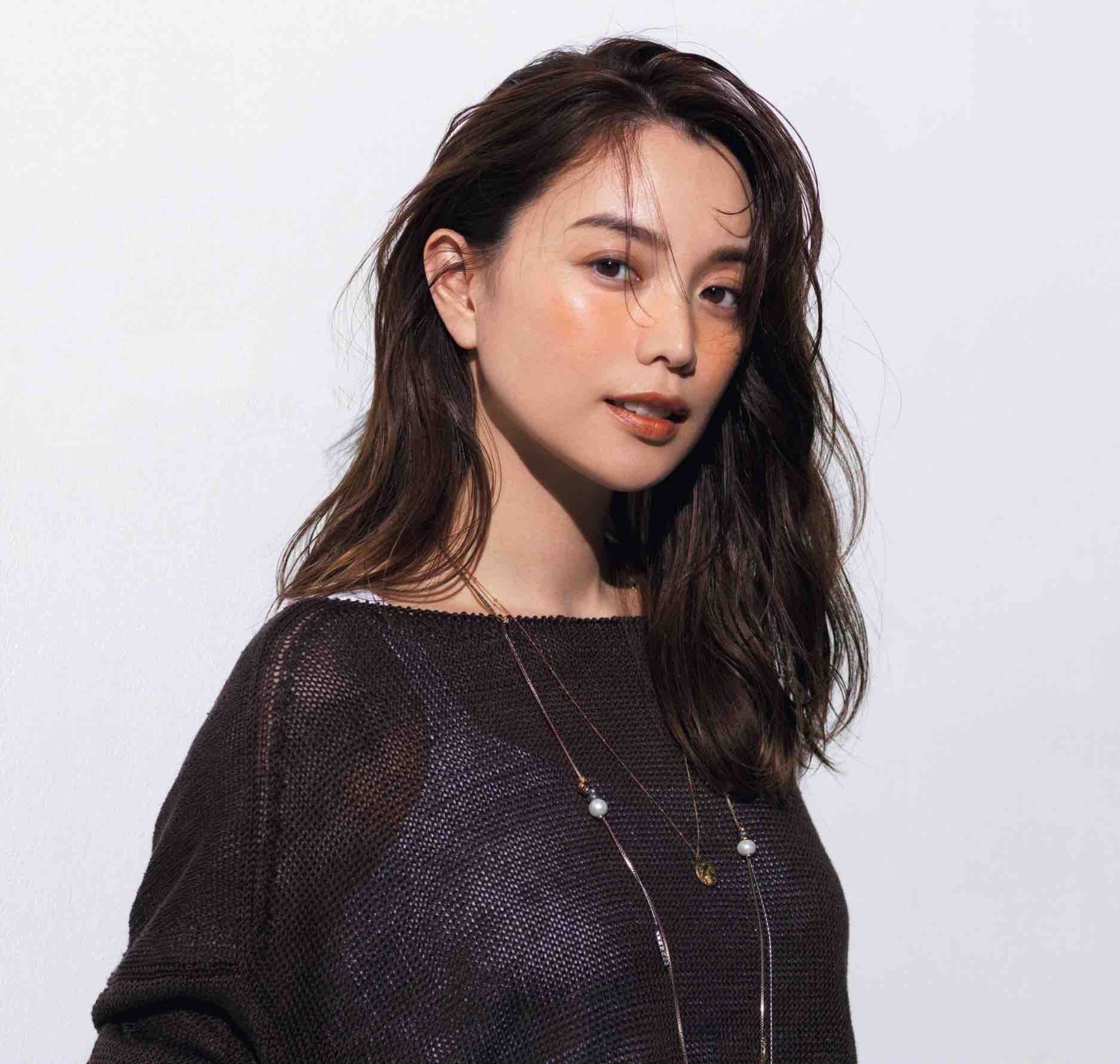 什么样的脸型适合烫发发型,脸型长适合什么烫发发型