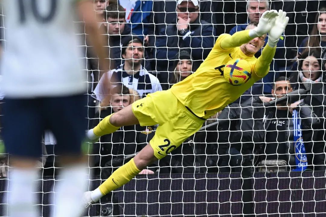 我们有门线上的巨人！