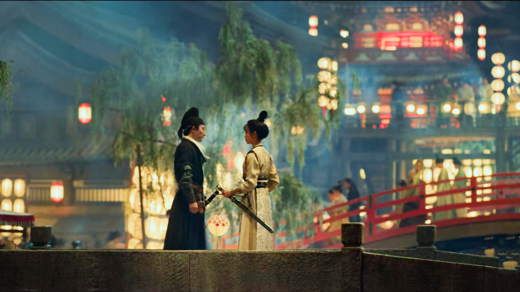 《风起洛阳》：秉烛夜游，月下思君，百里弘毅已经开始动心了