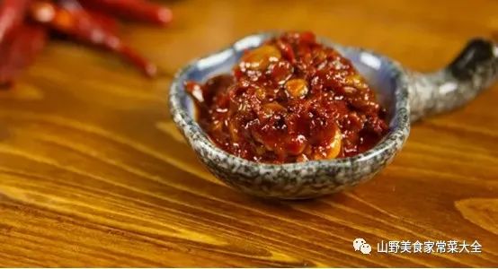“郫县豆瓣酱”哪个牌子最好吃？经评选，这6种豆瓣酱最受欢迎！