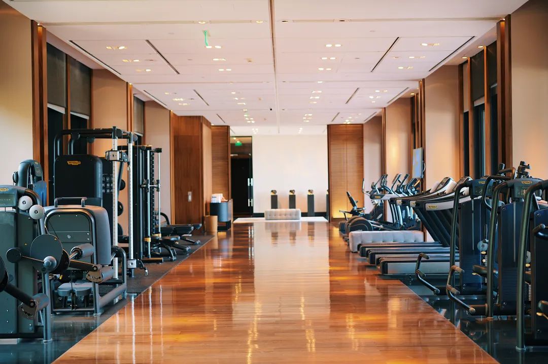 三亚必吃的酒店,三亚酒店亲子游必住酒店