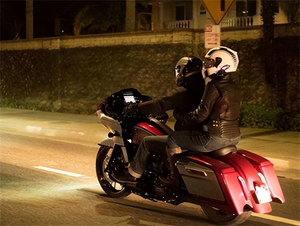 男子坐顺风车遇到车祸死亡,搭顺风车出事故家属索赔27万