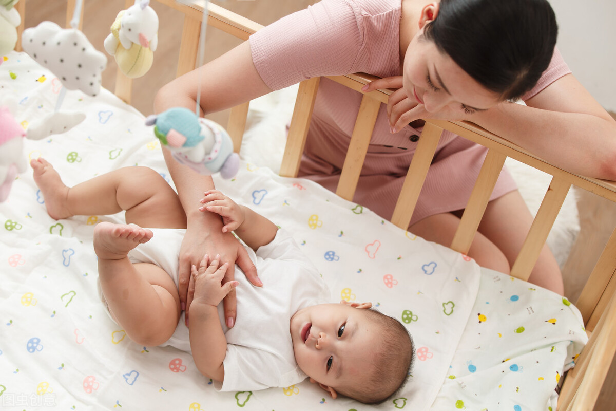 哺乳期妈妈积食拉肚子影响宝宝吗,宝宝闹肚子吃什么食物