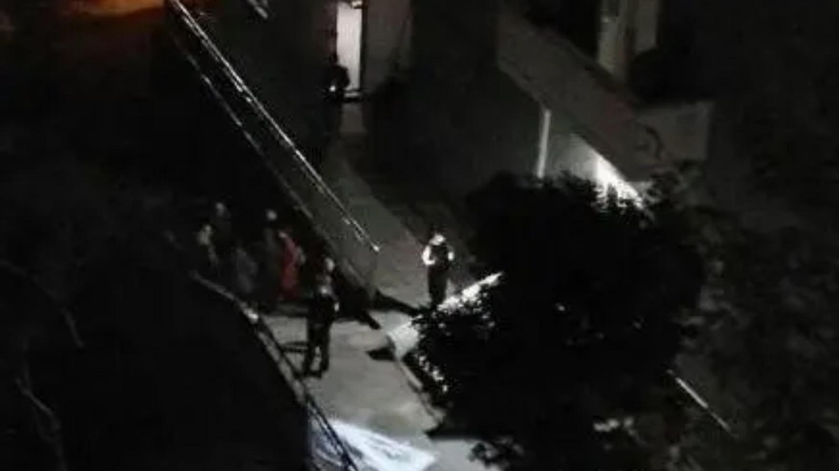 贵州中学12岁少女惨遭轮奸,所有同学视而不见,现场惨不忍睹!