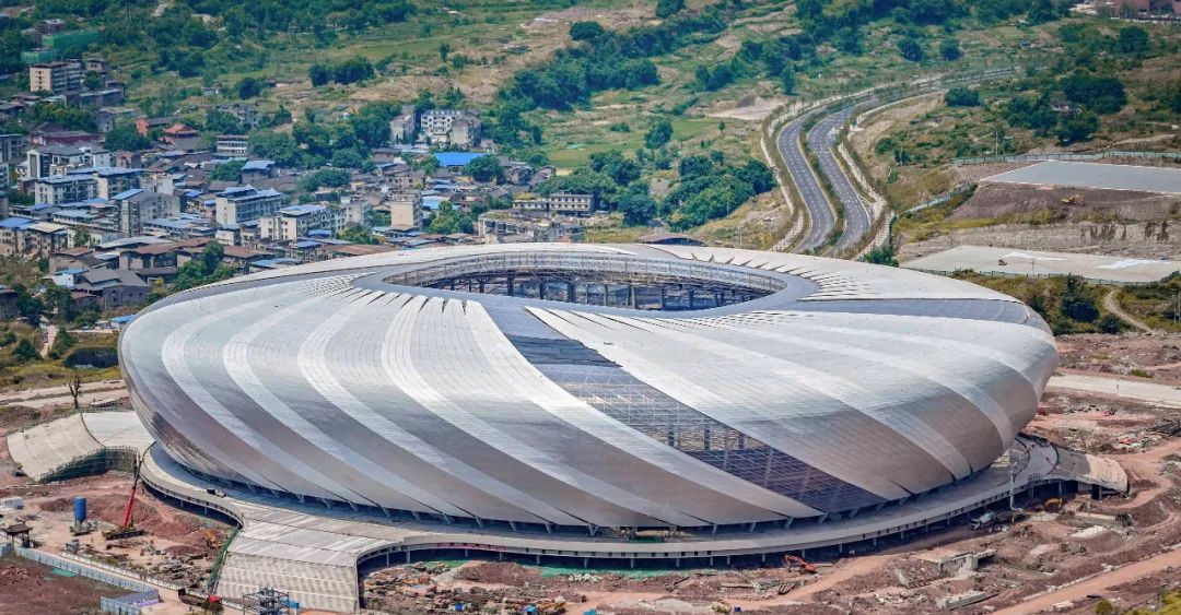 龙兴专业足球场最新建设进度,龙兴足球场开放时间