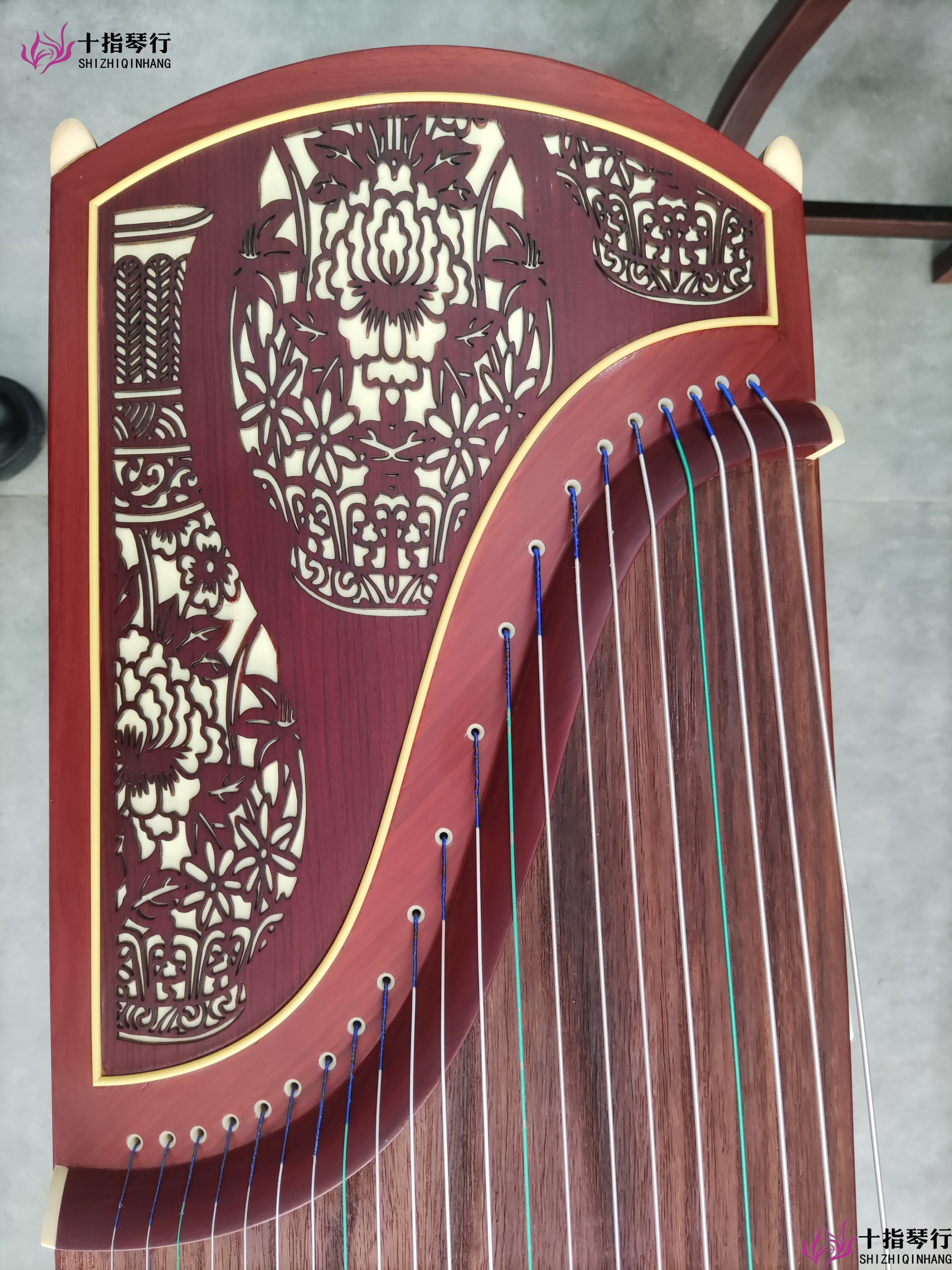 新手学古筝怎么挑琴,零基础学古筝入门买什么样的古筝