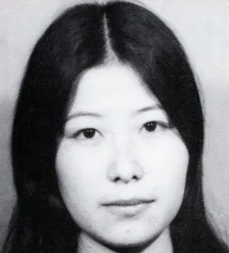 “赤军女皇”重信房子出狱：放下屠刀，就能立地成佛？