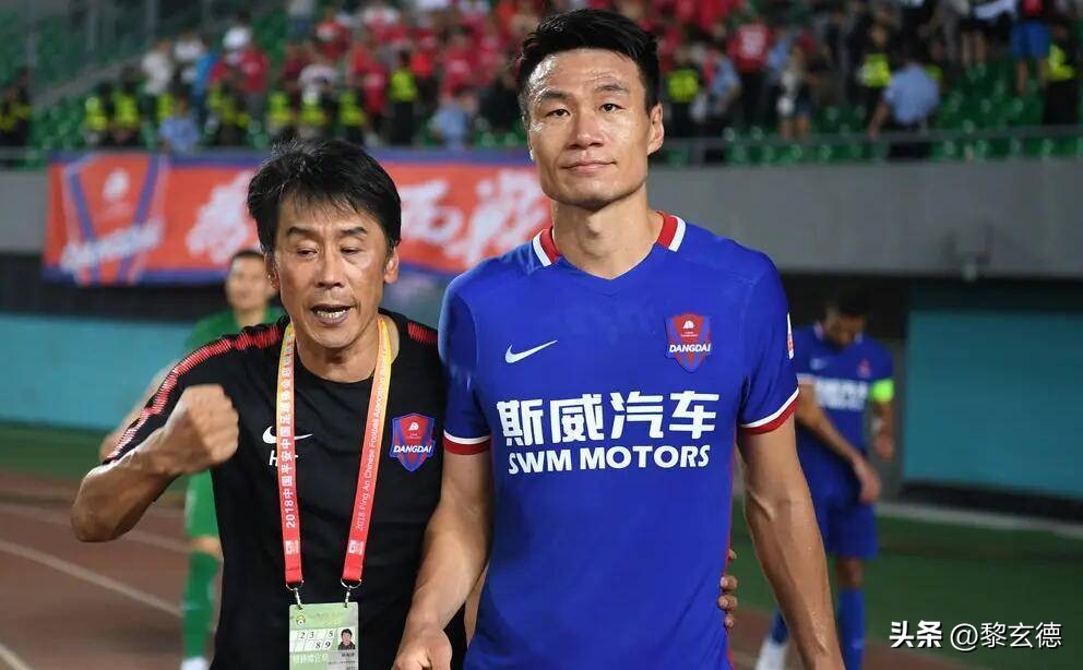 生涯20年辗转九队,39岁落叶归根,铁血硬汉要为大连再添职业队