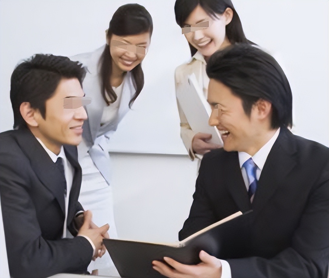 南京女老板被男司机下*情催**药,药效过强,使其当众出丑酿成悲剧