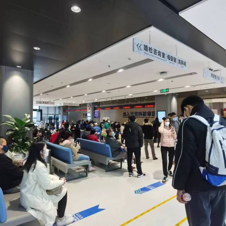 最新香港出入境通关,香港出入境恢复通关最新消息