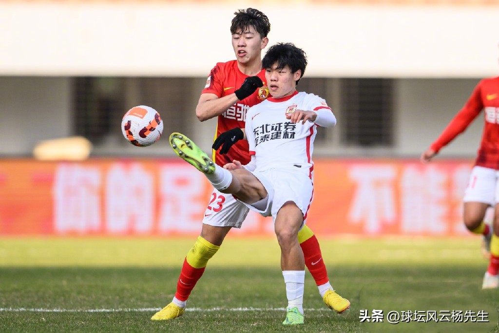 中超八冠王降级,中超八冠王广州队降级照片