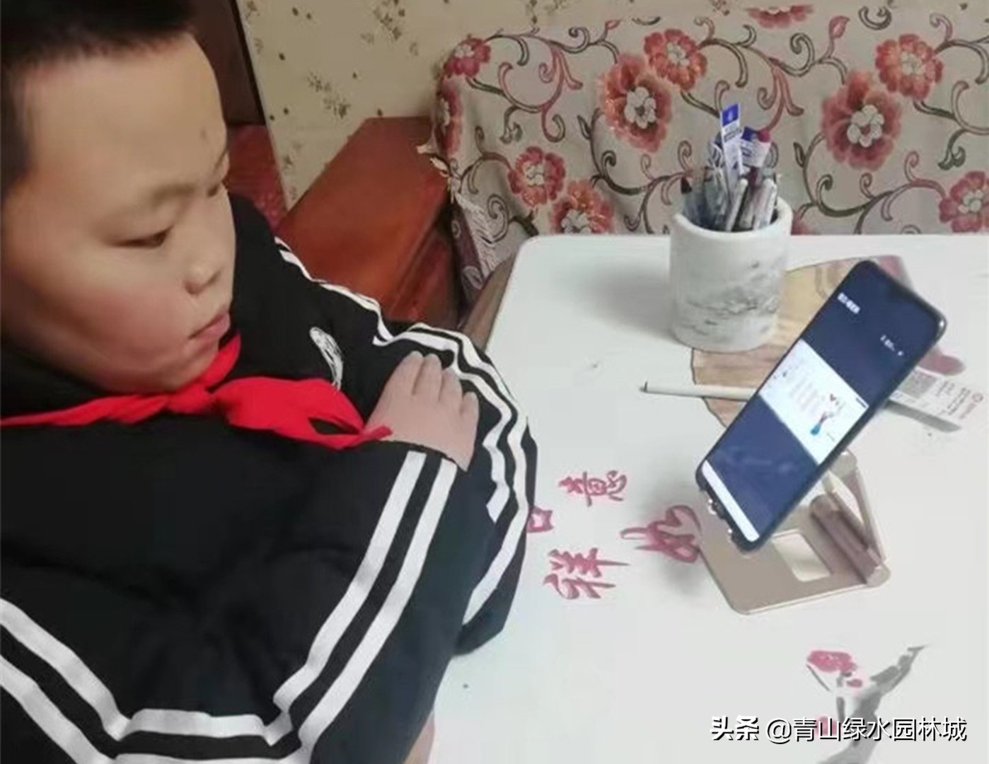 元宵节了做手工小灯笼,元宵节灯笼手工一等奖