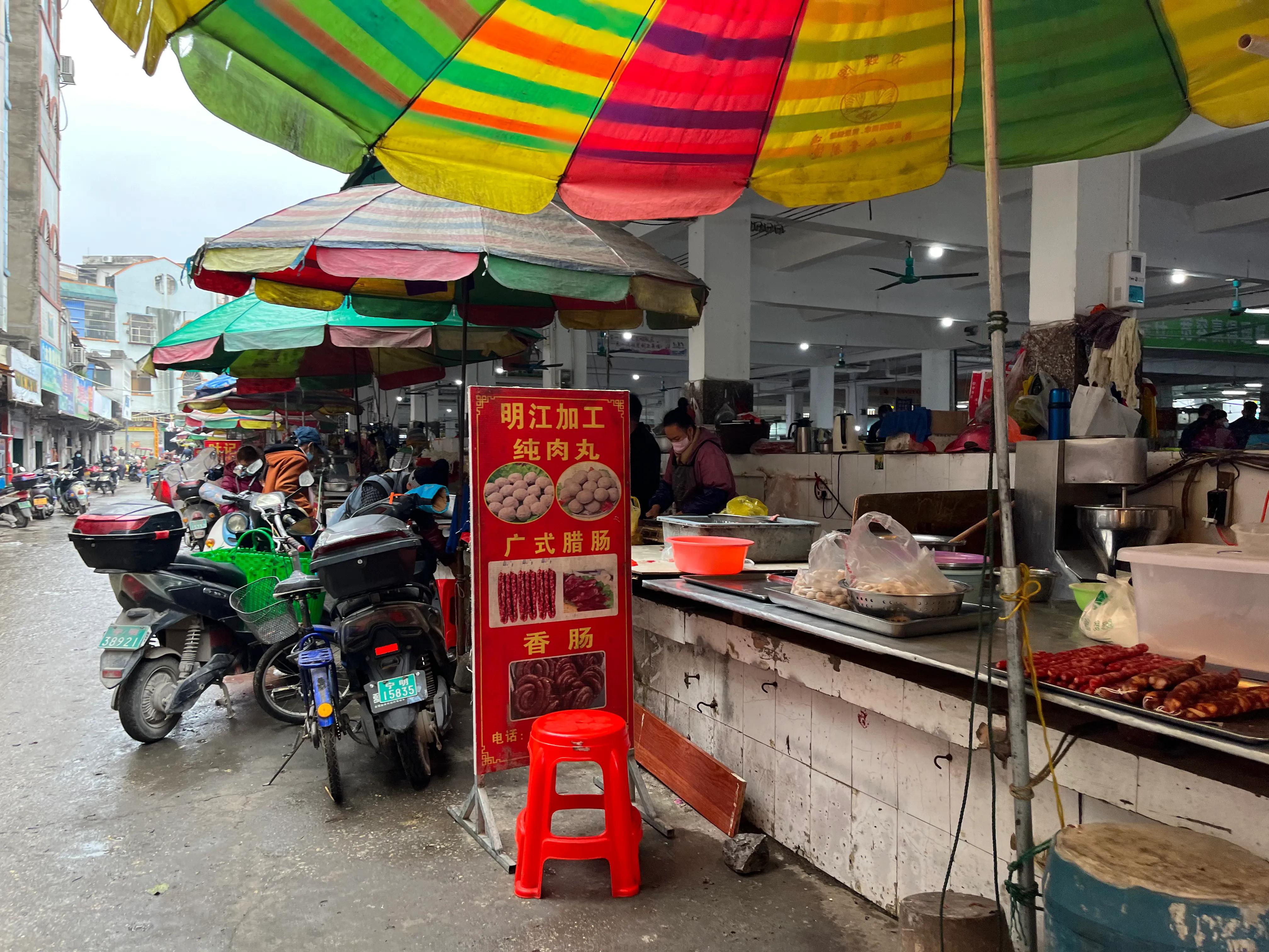 广西乡下特产有哪些,南宁广西特产批发一条街在哪里