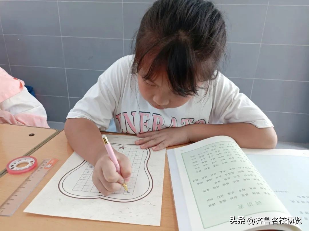 大路小学举行庆祝教师节系列活动,心怀皓月致敬师恩教师节活动