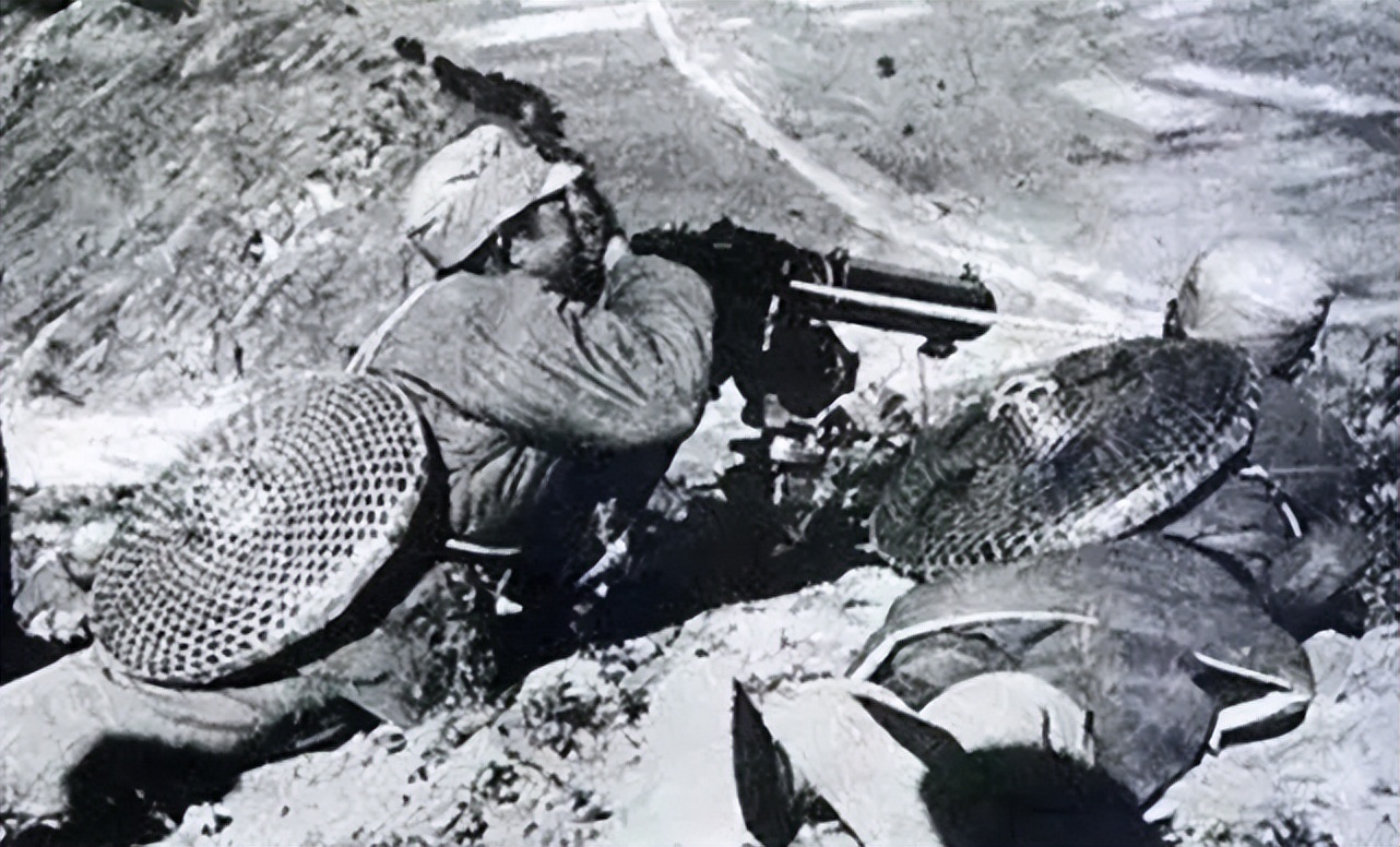 78年杨勇出访南斯拉夫,铁托拒绝接见,邓公:是时候让他升总长了