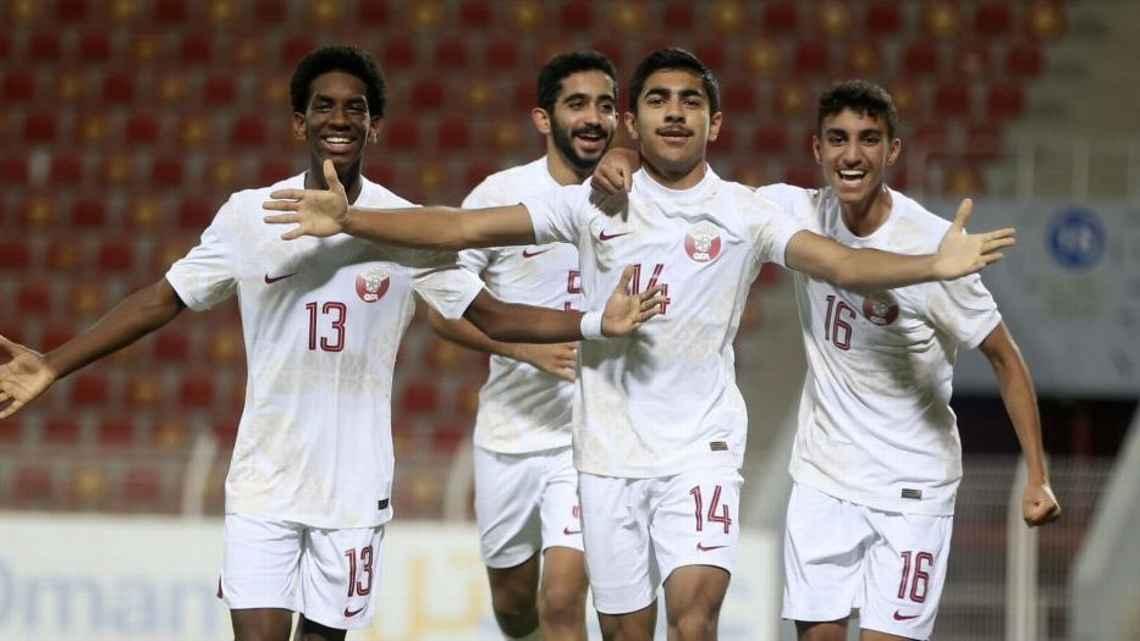 2022年世界杯球衣排名：卡塔尔的每一件球衣都被评估为加冕冠军