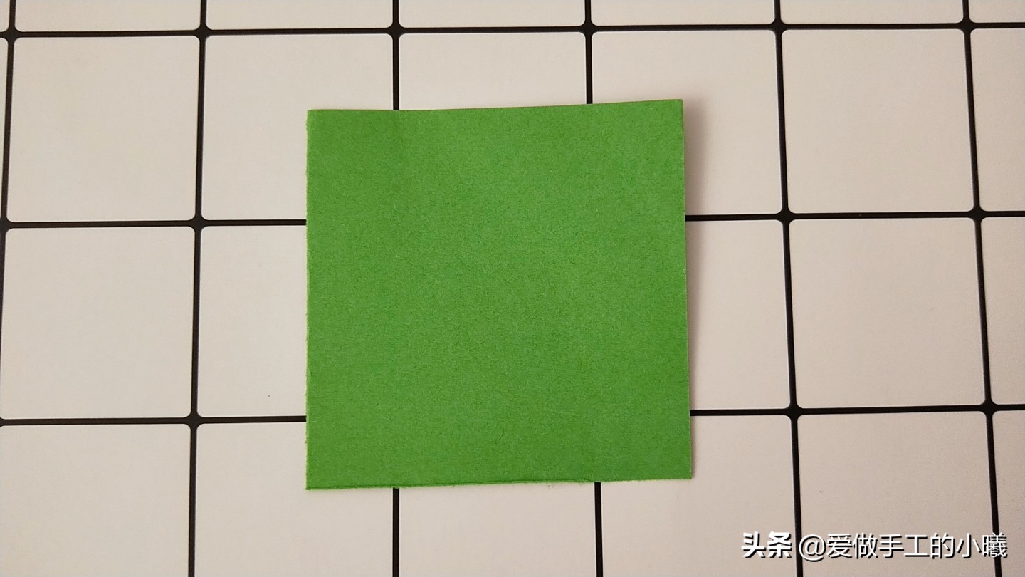 折纸小草最简单的折法,雪梨纸草莓蛋糕折法慢教程