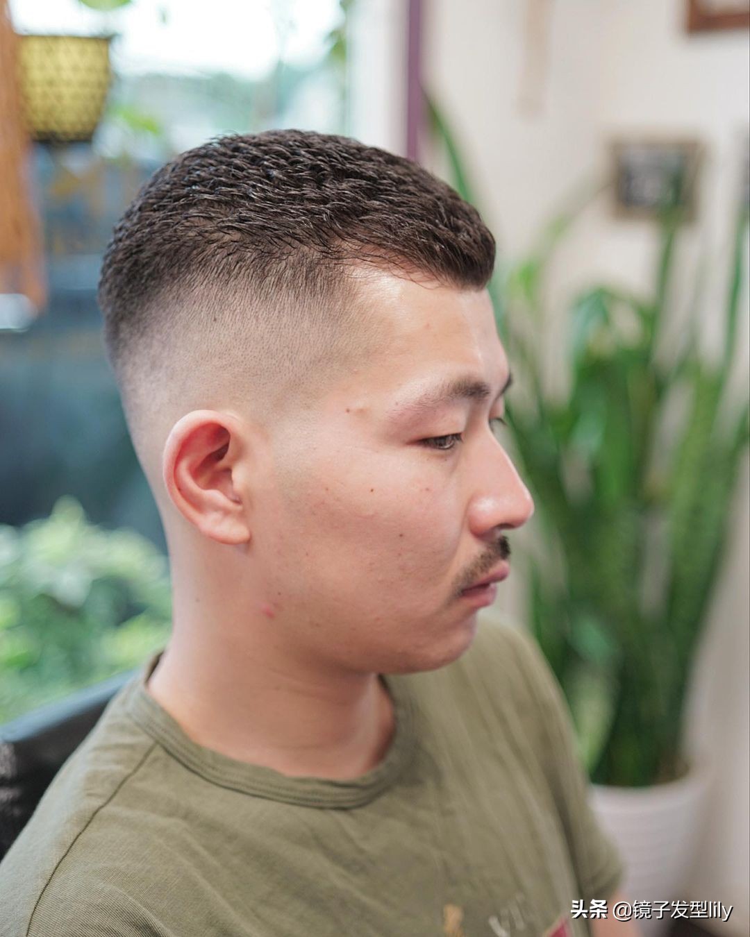 英伦男士油头超帅发型,印度男士油头超帅发型