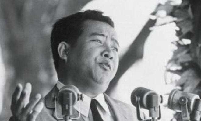 为何周总理的脸色勃然变化，并让罗瑞卿和刘亚楼等将领罚站？