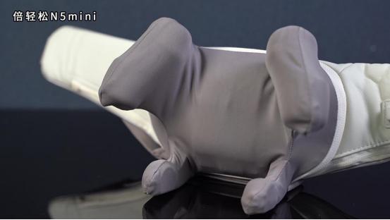 颈部按摩仪器倍轻松测评,多功能按摩器按摩颈部