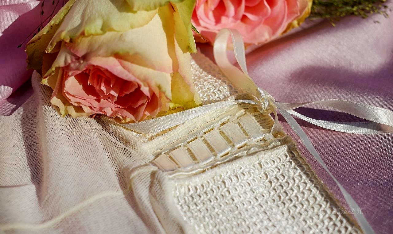 同样是*袜丝**，为什么长*袜丝**性感迷人，而短*袜丝**不招人喜欢。