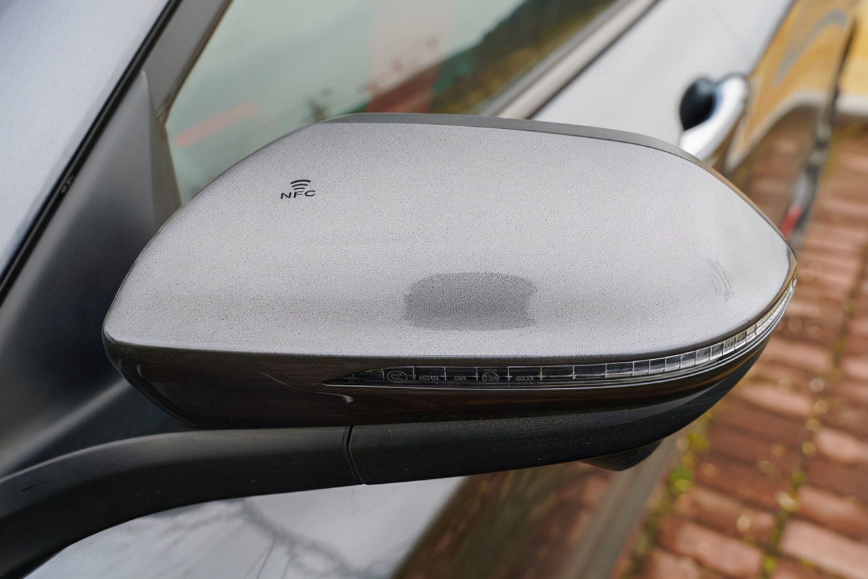 大众思皓曜2021款6座中配落地价,思皓曜和奕炫max暗夜破晓版哪个好