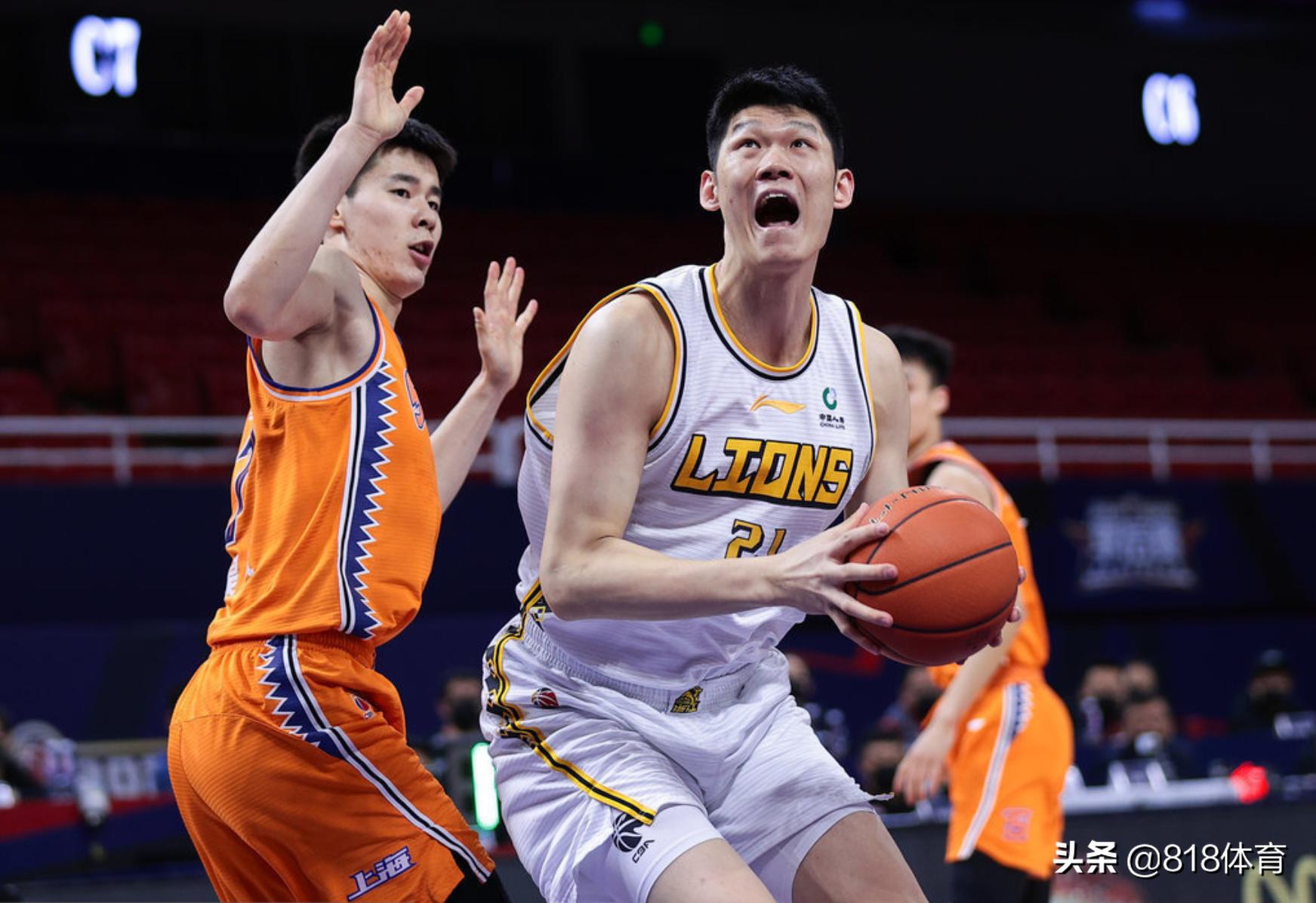 胡金秋重伤,胡金秋脾脏破裂仍完成比赛