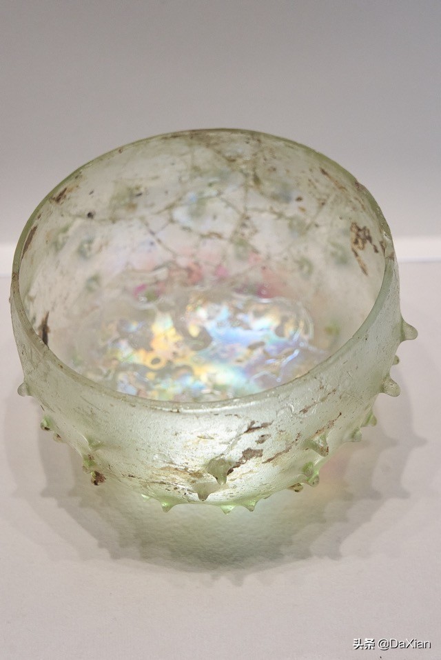 异彩纷呈：古代东西文明交流中的玻璃艺术之三（4）