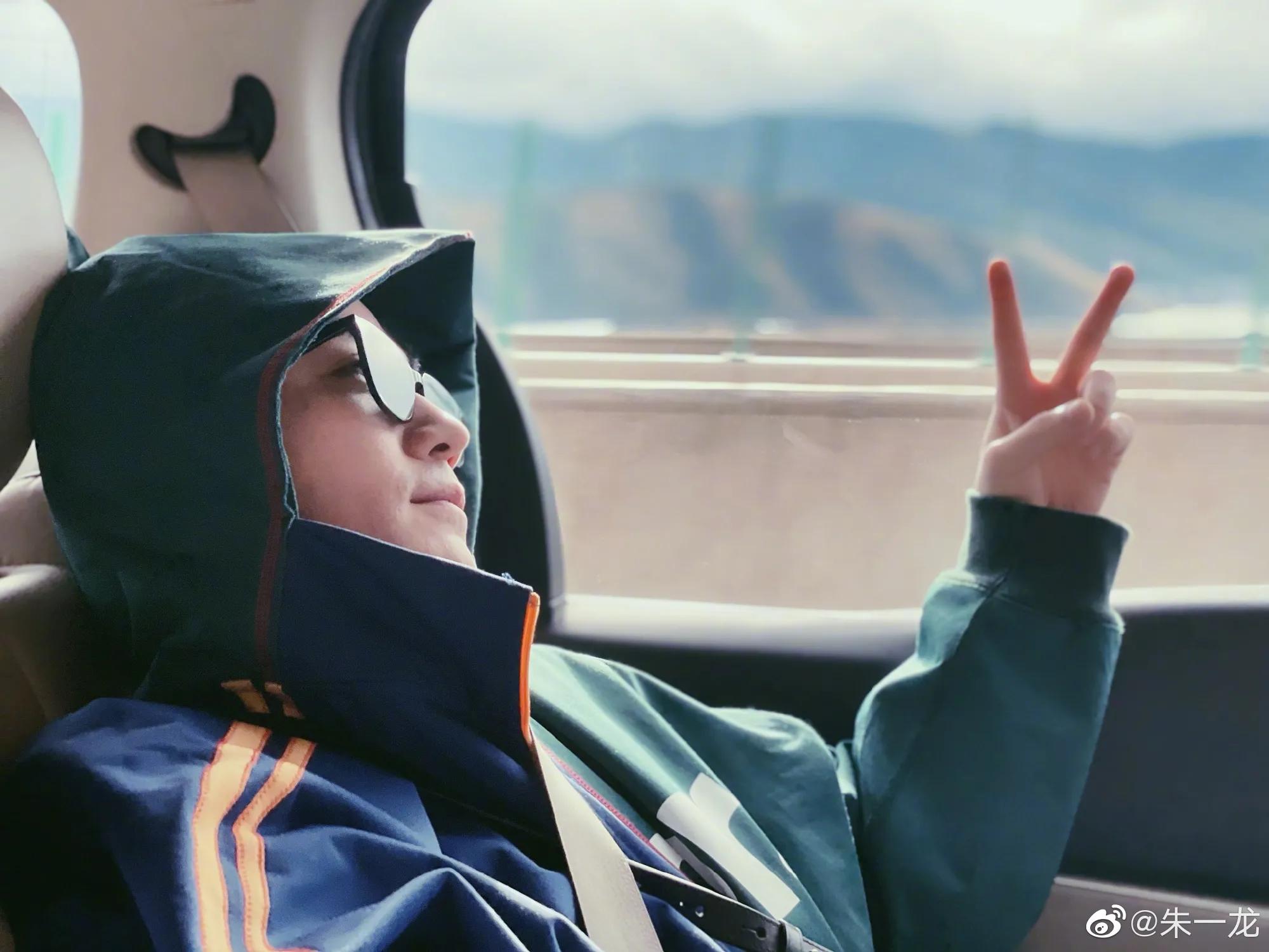 蔡徐坤朱正廷林彦俊下一秒,蔡徐坤c位vs林彦俊