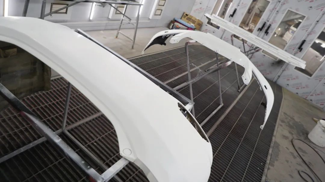 13代半皇冠底盘松散回炉重造,十三代皇冠彻底整备