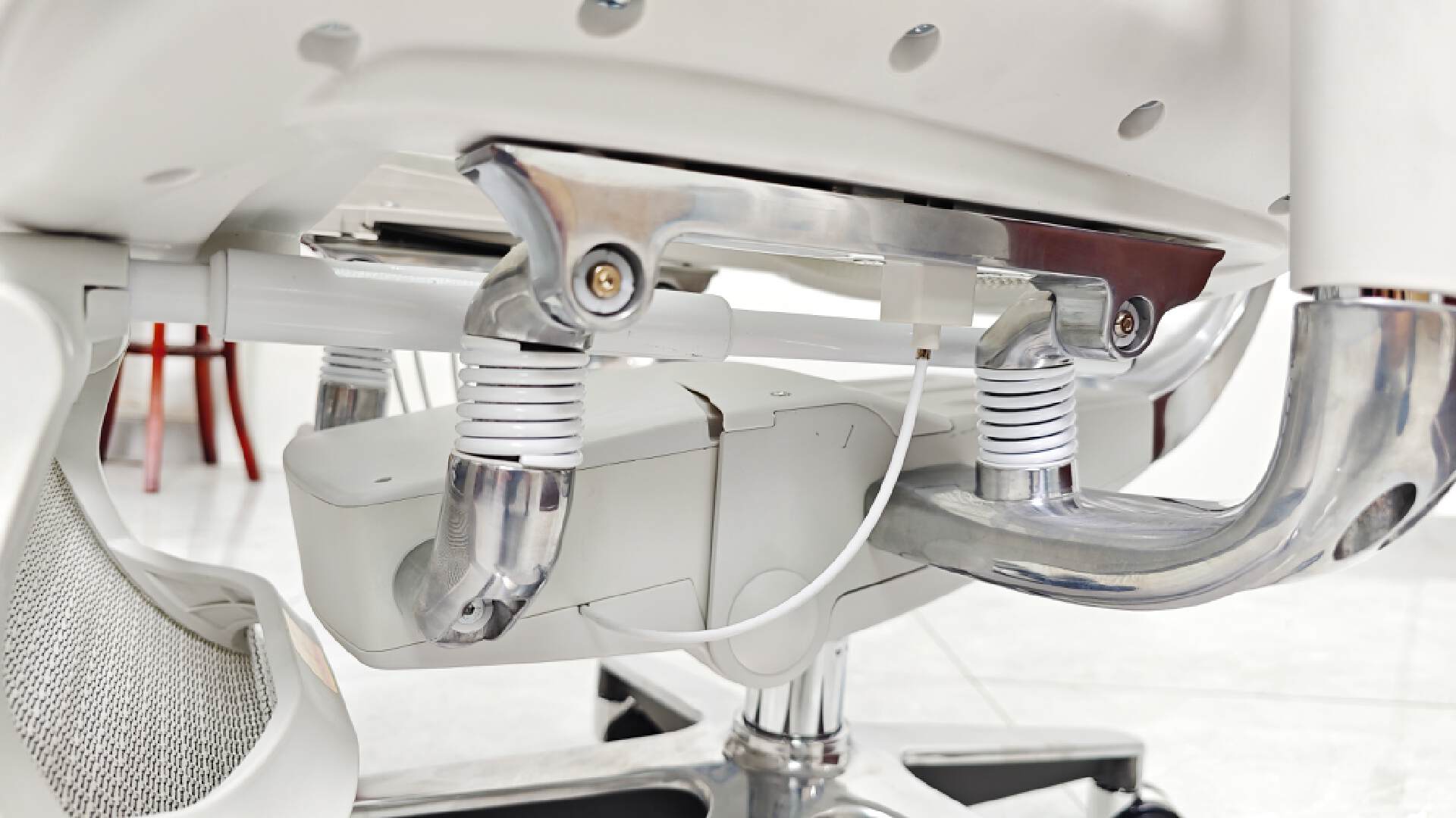 朝九晚五是时候给自己安排一把人体工学椅了！但是你会选购么？