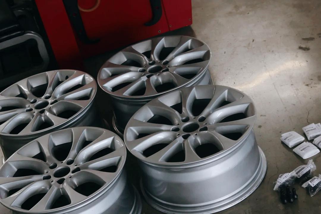 宝马x5翻新全过程,宝马x5老车翻新重庆渝北